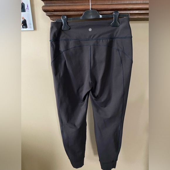 Athleta Rainier Jogger, Black, Medium - Picture 2 of 9